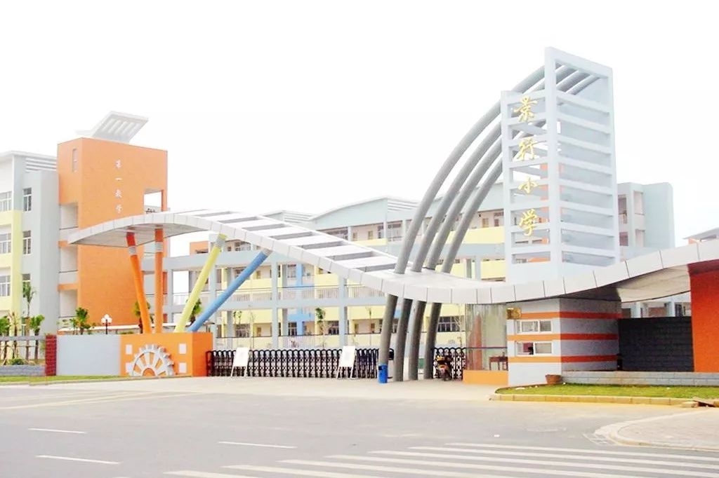 强势来袭！柳州这些风景如画的校园，你最爱哪一款？