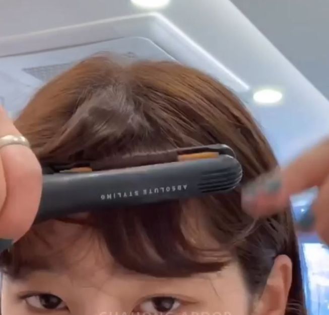 韩国八字刘海怎么烫教程,韩式齐刘海八字刘海教程