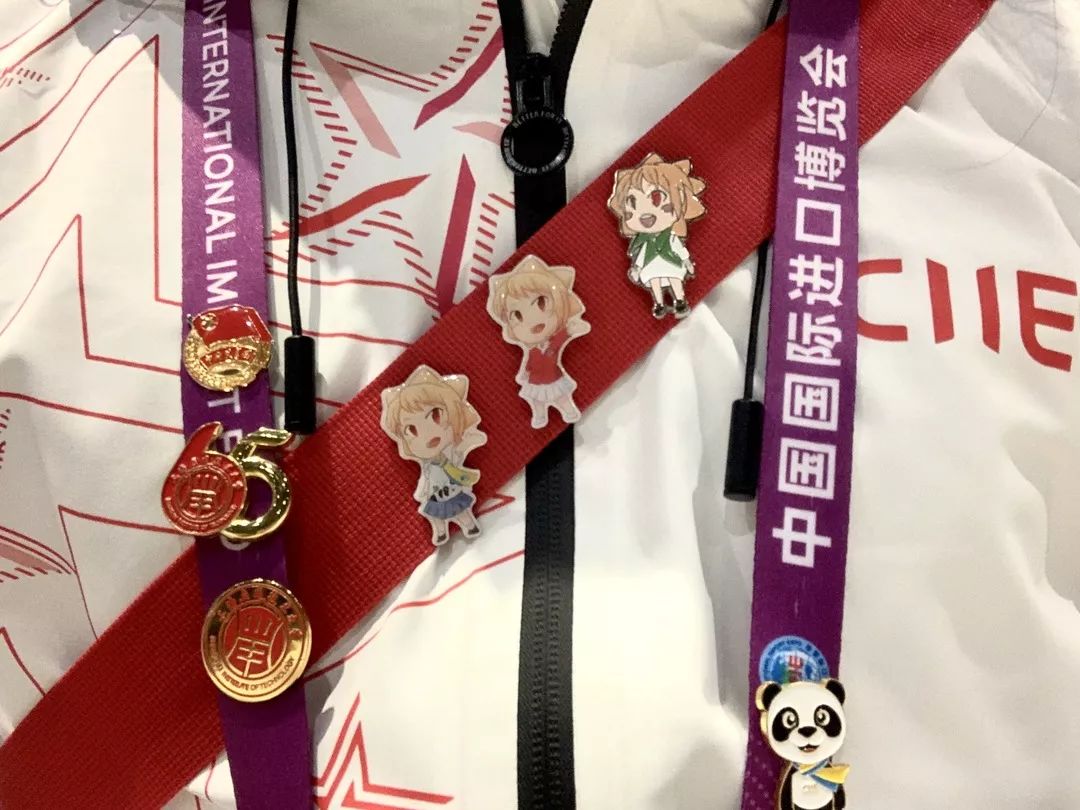 进博会小叶子徽章,进博会小叶子完整视频