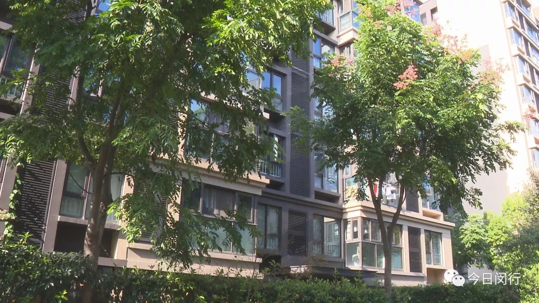 男子想复婚暴力闯入前妻家获刑,前夫非法侵入住宅