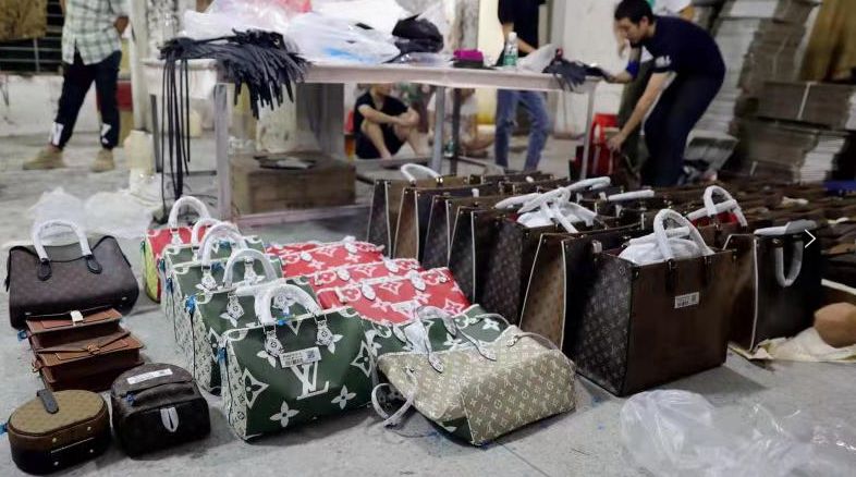 在迪拜买的lv爱马仕,在迪拜买的lv能在国内换货吗