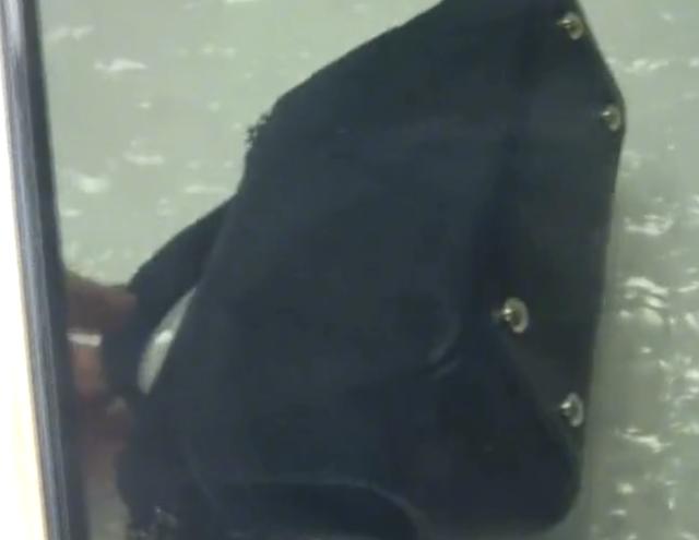 女子花了18000买的包,女子花27800元买二手包