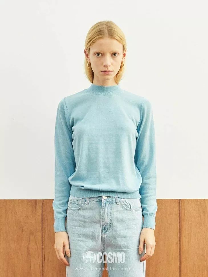 好久不见的ITgirl钟小姐，毛衣很不错喔