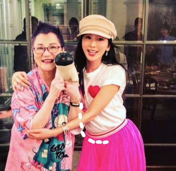 女神世纪婚礼引6亿围观，夫妻双双隐退洗手做汤羹？