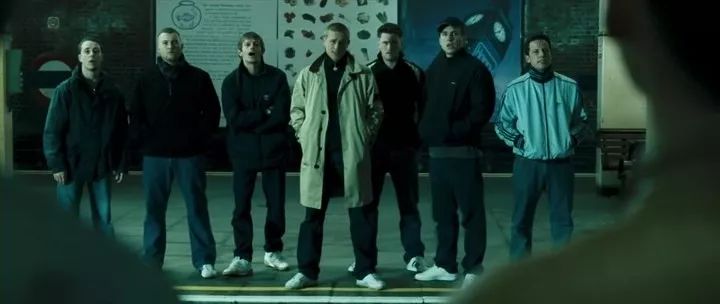 burberry风衣英国王子,burberry经典风衣黑色男士