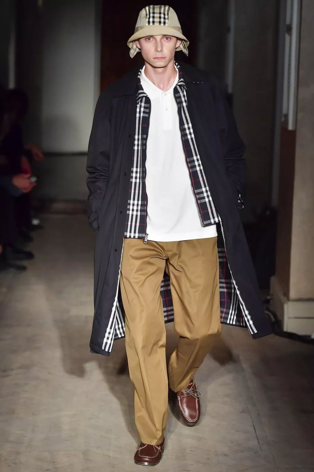 burberrylondonengland风衣,burberry英伦绅士风格