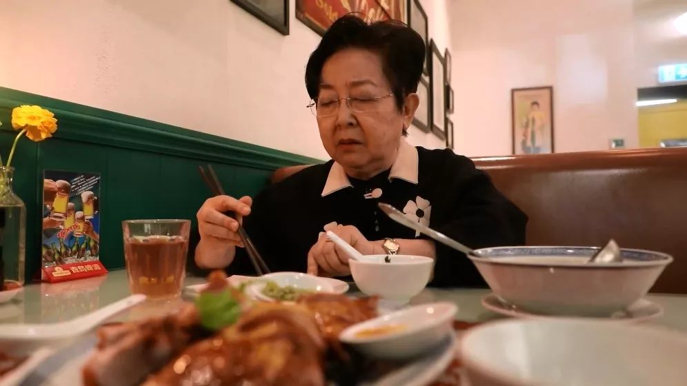 她做了什么事情让你无法原谅,她做了什么让你无法原谅