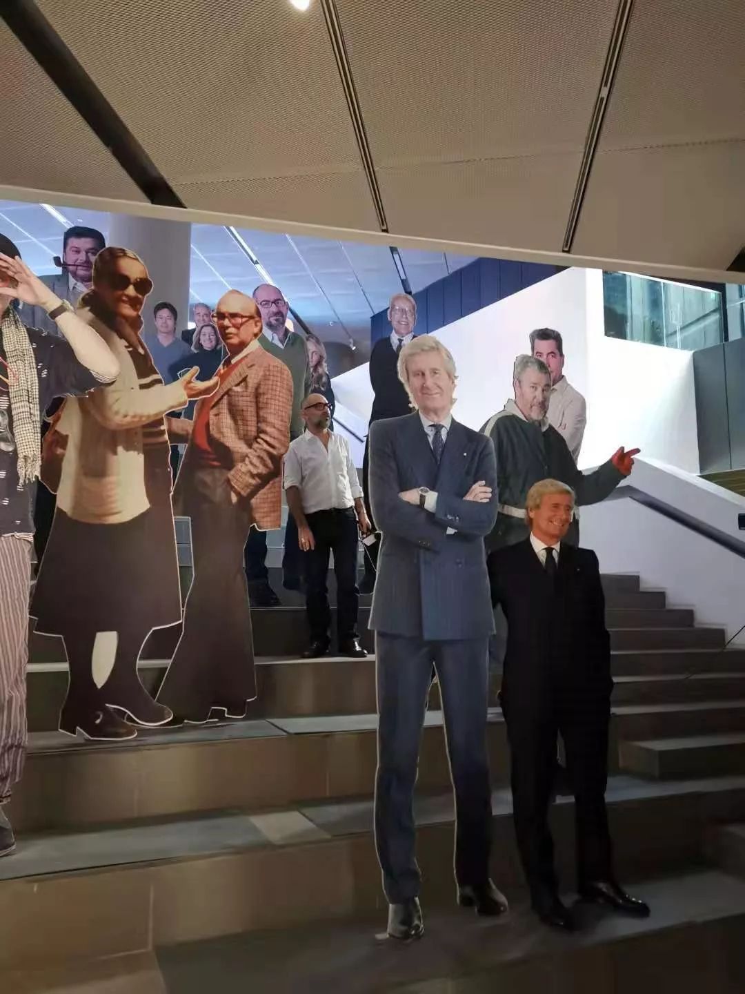 意大利水晶灯品牌kartell,kartell家具价格