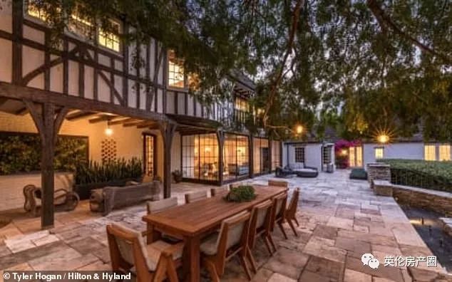 布拉德皮特詹妮弗安妮斯顿,布拉德皮特跟詹妮弗