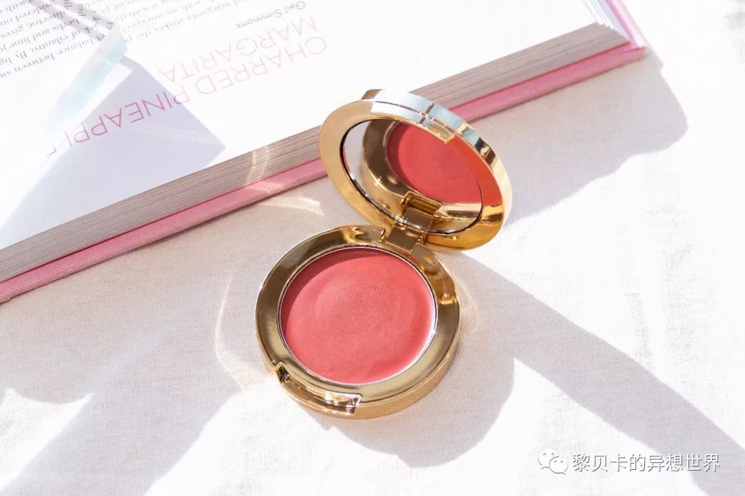 打破秋冬沉闷感单品,秋冬拒绝臃肿沉闷