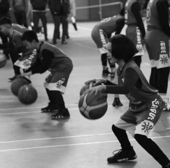 让体育陪伴青少年成长,让体育成就更好的教育