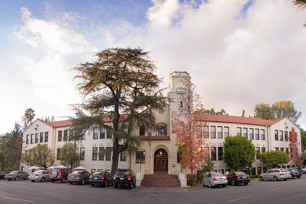 跨专业考电影学院导演系,跨专业考北京电影学院导演系