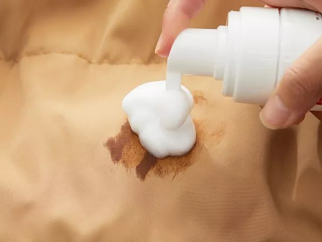 干洗店教你清洗羽绒服,干洗店清洗羽绒服最好的方法