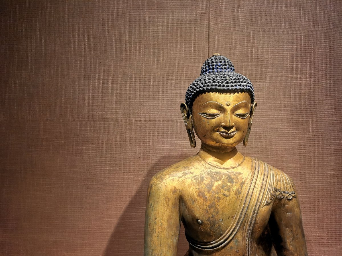 huaweimate30pro摄像头更换,huaweimate30pro后置摄像头不聚焦