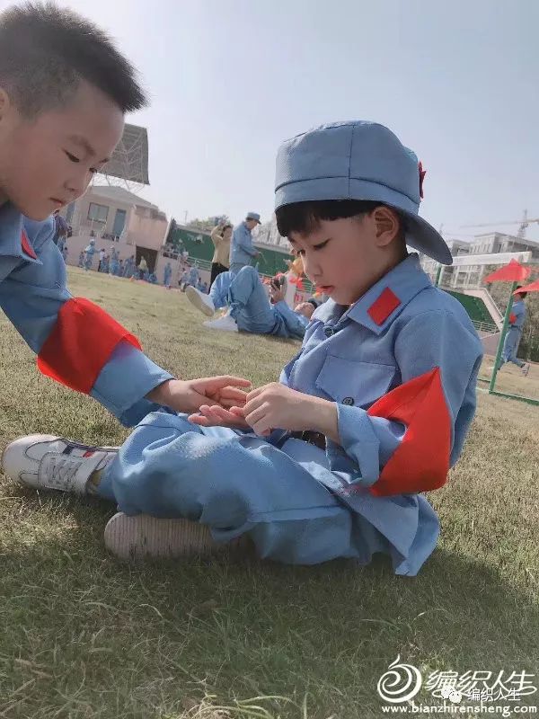 7岁女孩套头毛衣满天星编织教程,26支羊绒3股宝宝套头毛衣编织方法