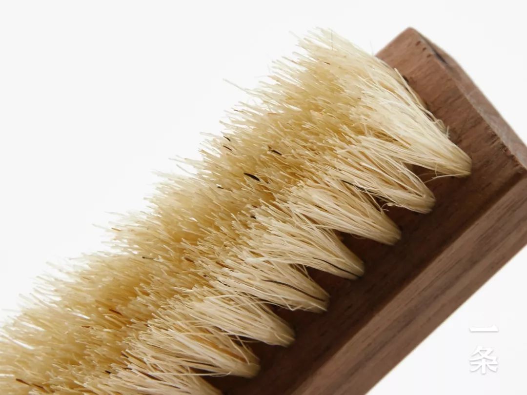 2分钟,免水洗,脏鞋变干净丨界界好物馆