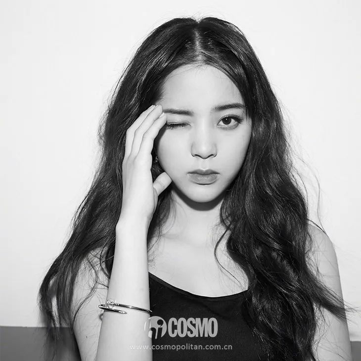 女人买珠宝是最聪明的,25岁女生买珠宝买什么