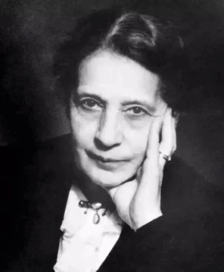 两弹元勋邓稼先隐姓埋名十几载,默默无闻的两弹元勋