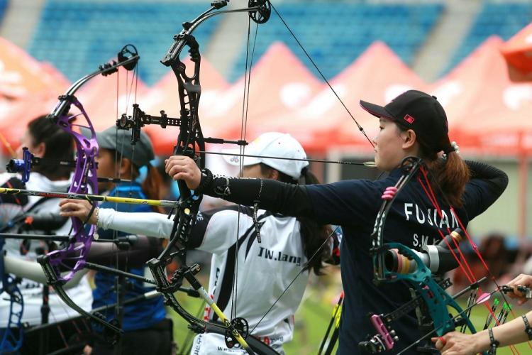 百步穿杨看武警特战队员实弹射击,百步穿杨在哪里看