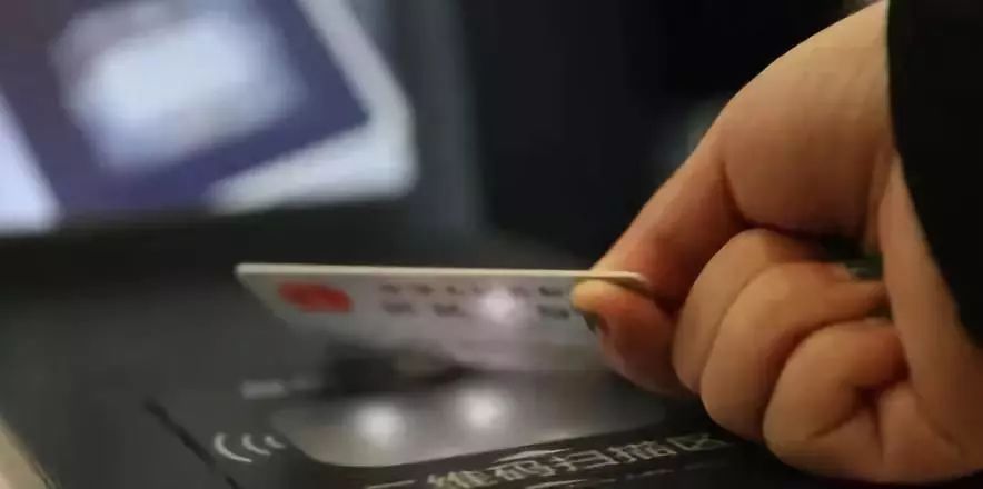 现在坐火车不取票整个教程,江西第一次坐火车怎么去取票