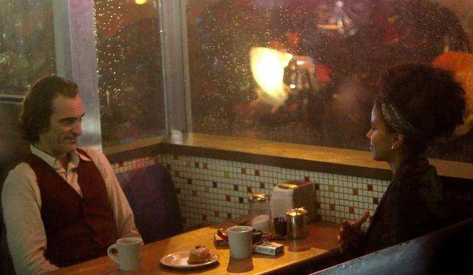 43万人打出8.9高分反转电影,38万人打出8.7的高分电影