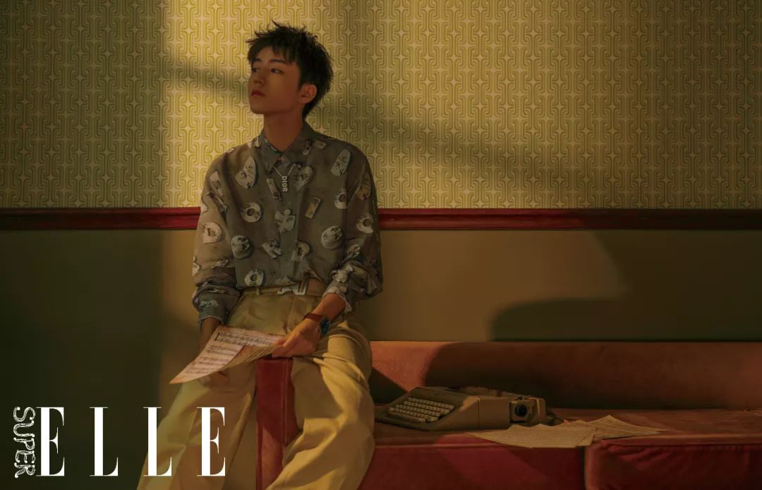 王俊凯的代言色究竟是哪种“蓝”？