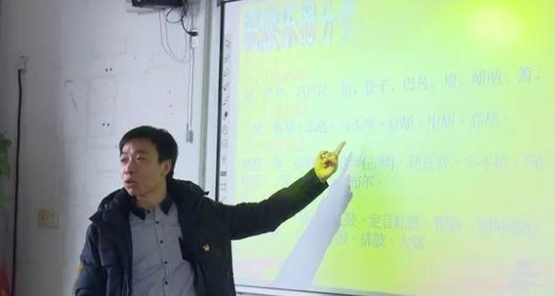 “荷乡先锋”张中学：踏实做事，认真教学