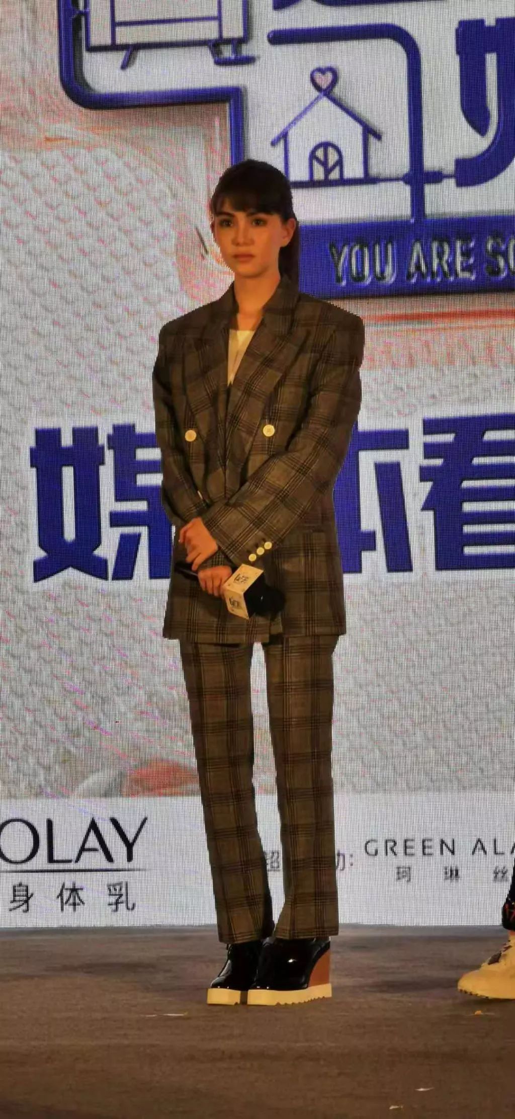 周杰伦原来所谓爱情是如此的简单,周杰伦真正爱的是谁