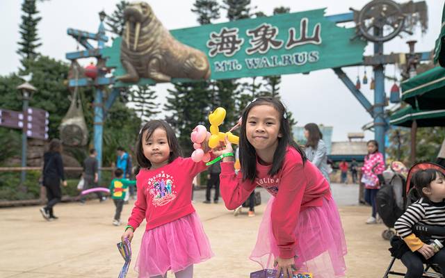 珠海长隆海洋王国海底夜宿,珠海长隆海洋王国鲸鲨馆海底区