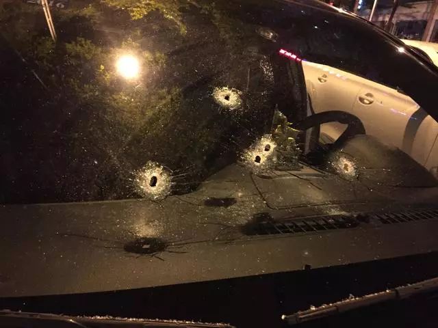 两吨跨国*私走**巨量*毒冰**陆丰甲子港现形记——广东省公安厅“11·24”专案侦办纪实