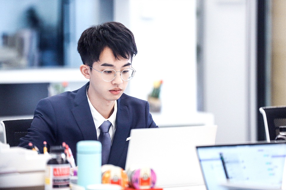 巧克力一开始是什么味道的,巧克力是什么味道的