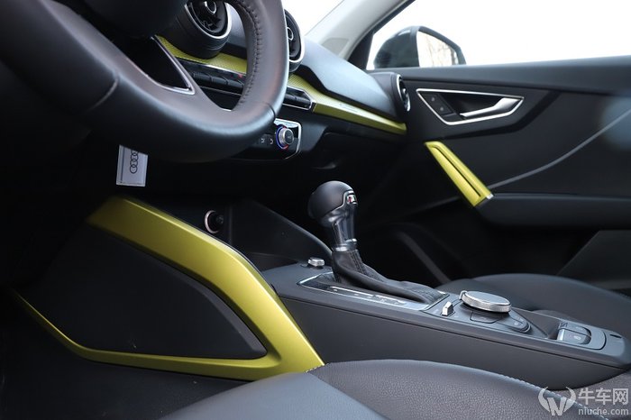 年轻小资suv的新选择奥迪q2l,外观配置升级新款奥迪q2l正式亮相