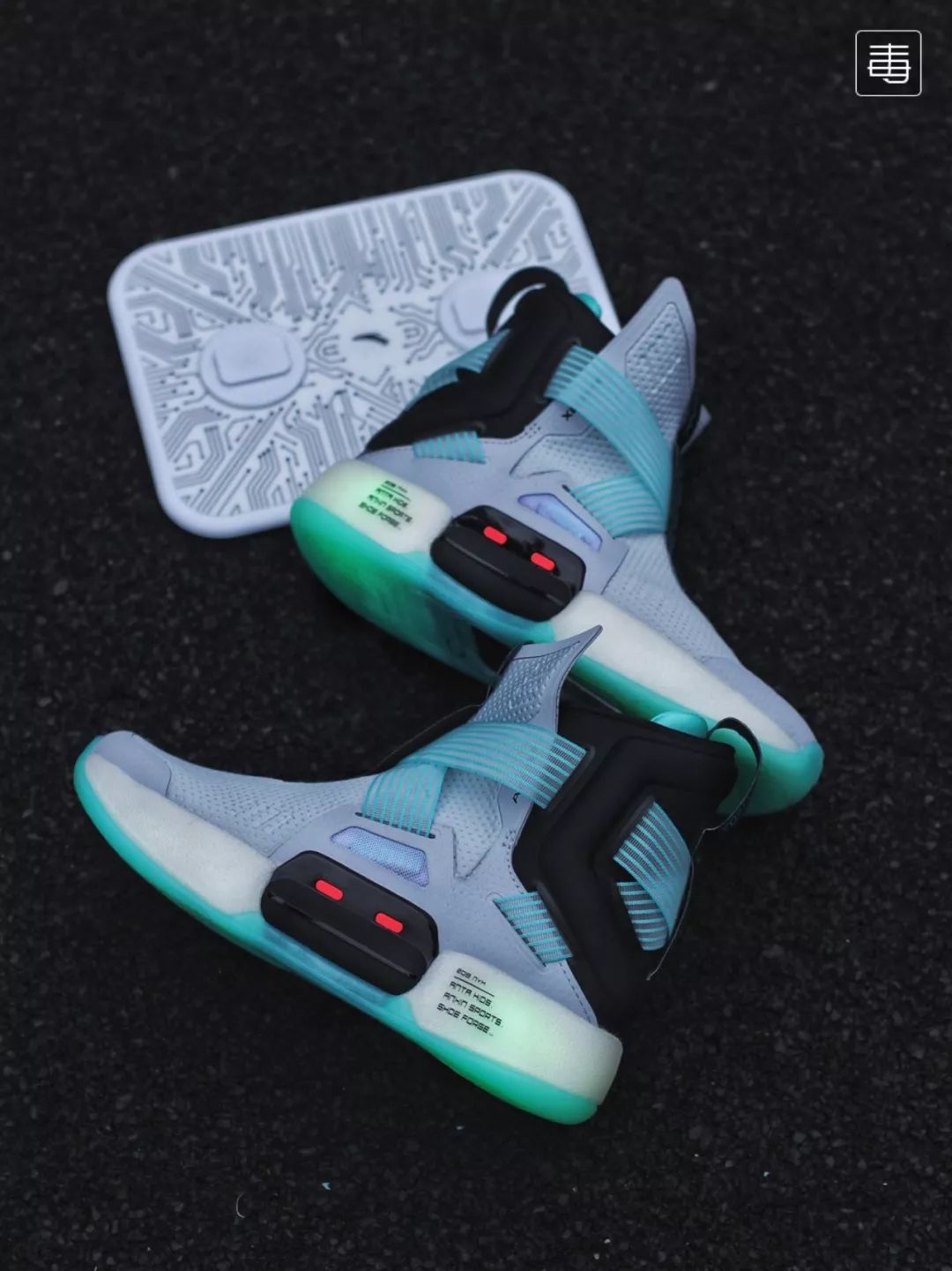 yeezy新款2023,yeezy首发哪一年