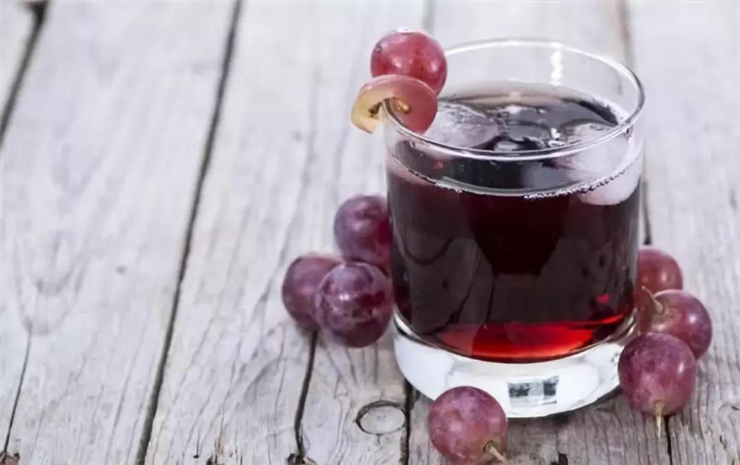 酒精最怕的解药家家都有,酒精最怕的解药不是白开水