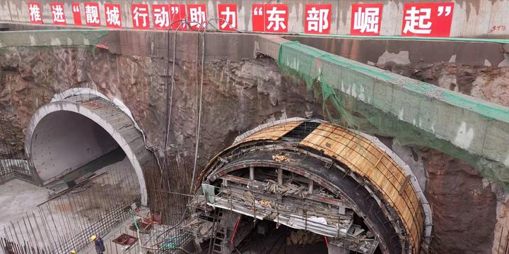 上山游步道不陡了，老小区里建口袋公园，余杭用这些行动，点靓生活中的小确幸