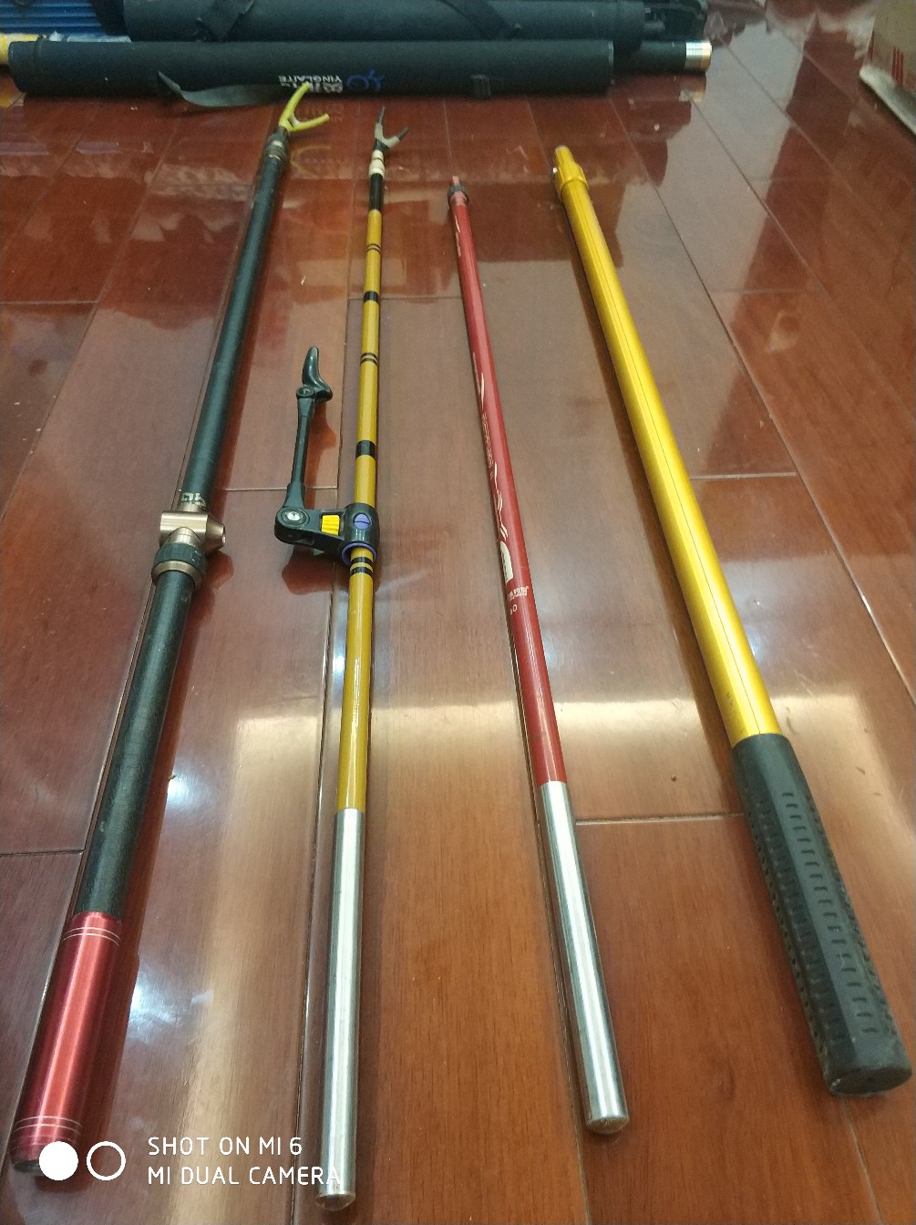 不懂钓鱼的人开渔具店,多少钓友才适合开渔具店