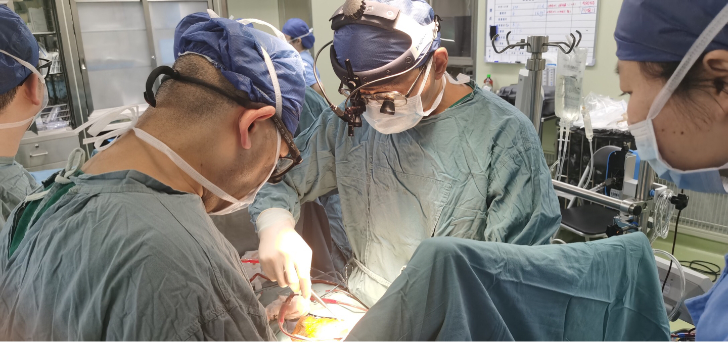 医患齐心、团队作战：新华医院成功救治患有严重先天性心脏病的1.5公斤极低体重早产儿