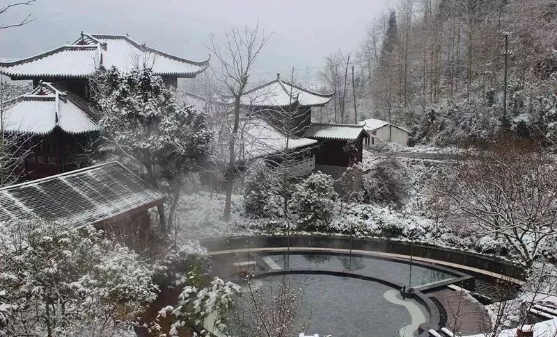 成都周边三天两夜看雪泡温泉推荐,成都周边冬季温泉旅游攻略