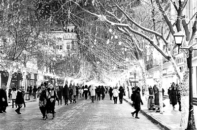 步行街提升改造,步行街衰落的原因