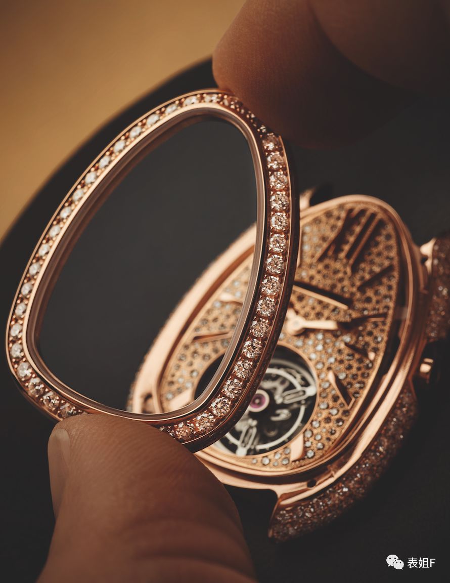 手表卡地亚和宝格丽哪个档次高,宝格丽手表和浪琴哪个好