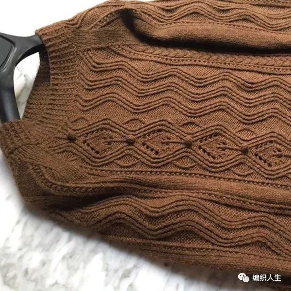 女士貂绒毛衣慵懒风编织花样图片,成年女款松鼠绒线织毛衣棒针教程