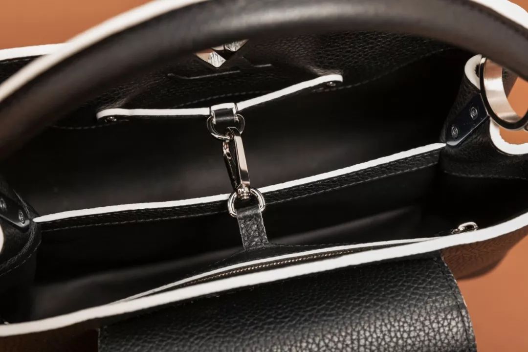 第一款包包该怎么选？这样买准没错