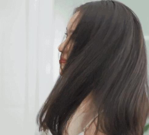 头发烫坏了干枯毛躁怎么梳好看,一梳到底干枯毛躁头发护理