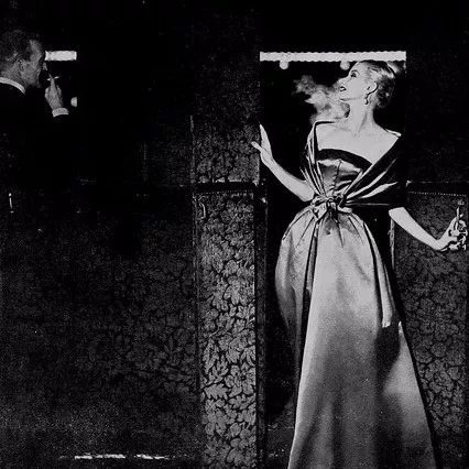 这位香奈儿的死对头，与迪奥先生齐名，打造出最原汁原味的法式优雅