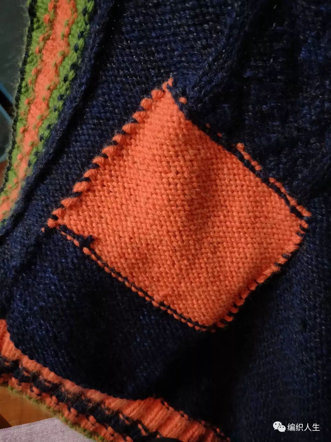 简单款儿童棒针v领开衫毛衣,v领棒针开衫外套前片