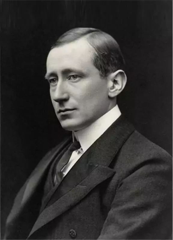 从「无用」的理论到「有用」的技术，无线电的前世今生