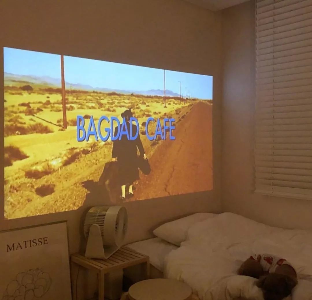 情人节除了吃饭看电影还能干嘛,情人节除了吃饭看电影还能干什么