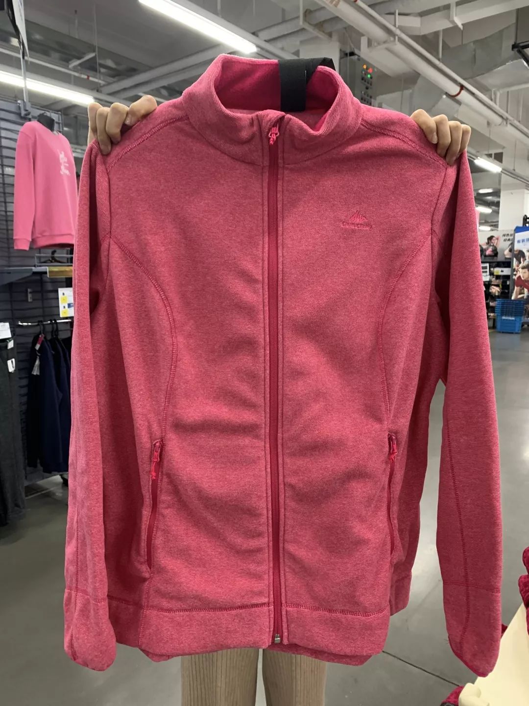 爱心接力！东莞个性定制暖心包“飞往”湖北