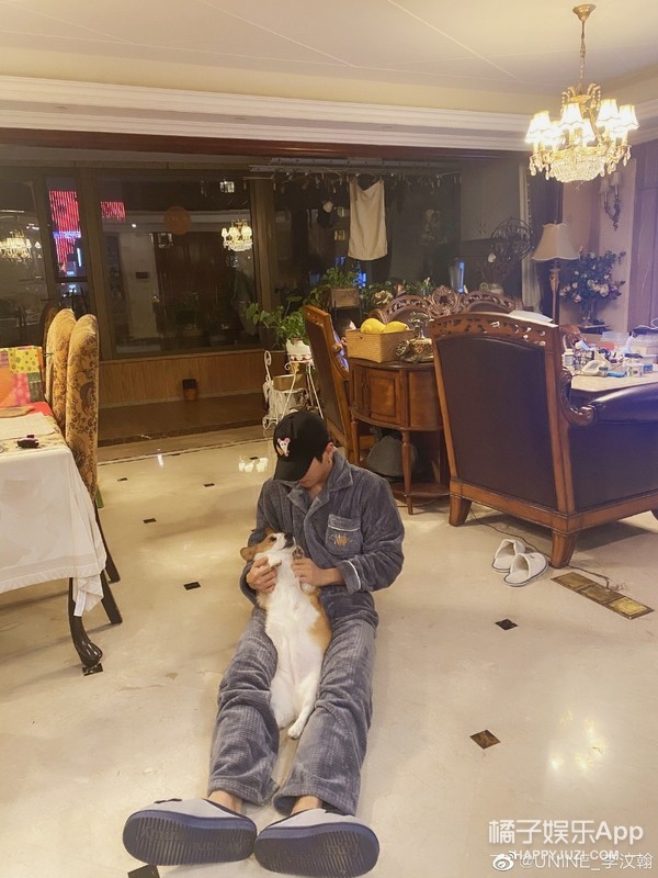 摩登家庭马伯骞个人资料,马伯骞美国豪宅摩登家庭