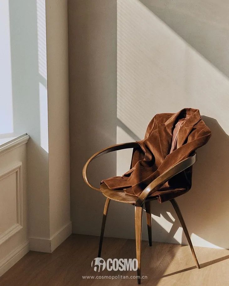 壹周潮话题|Bella女士“弯道超车”，可Gigi是怎么了？